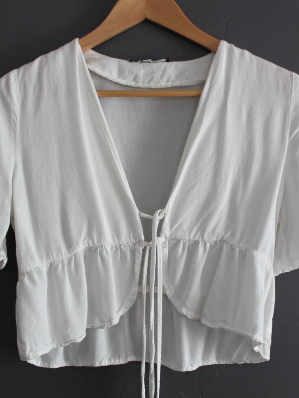 BRANDY MELVILLE White Tie Front Crop Top